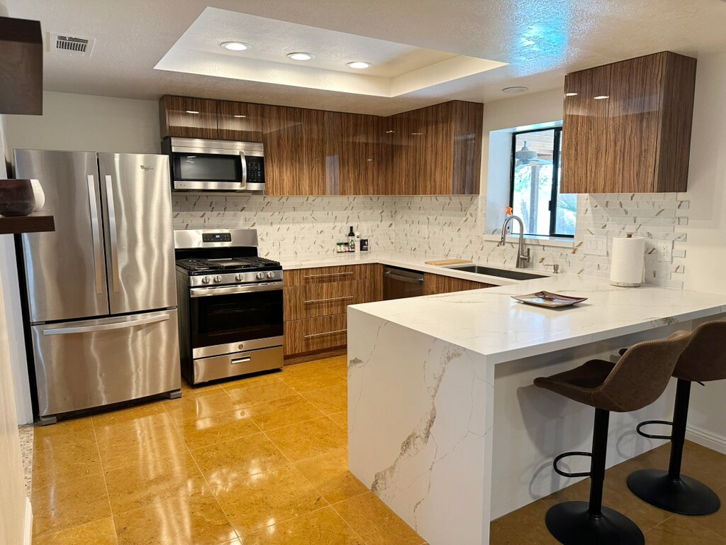 Building Photo - 43550 Carmel Cir