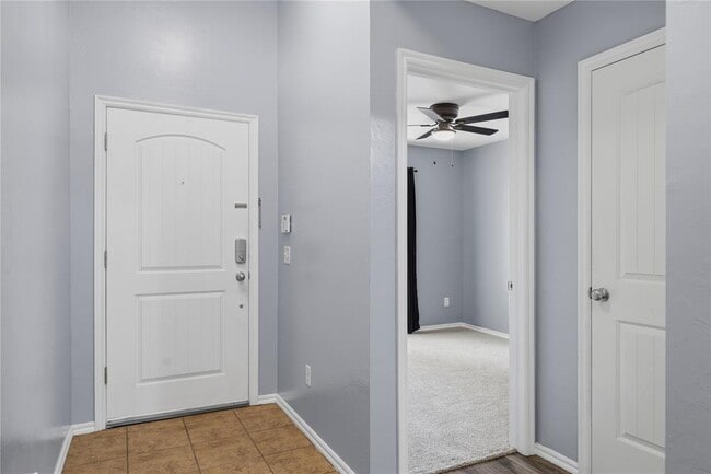 Building Photo - 605 Inverleith Cir