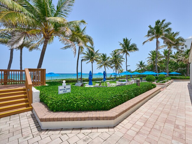 Building Photo - 3420 S Ocean Blvd