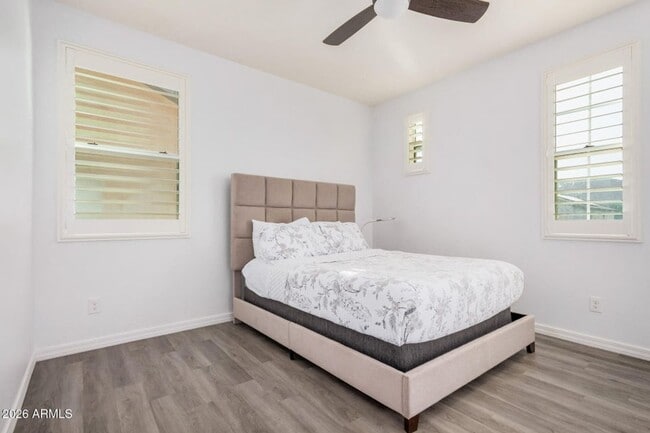 Building Photo - SFH 4-3