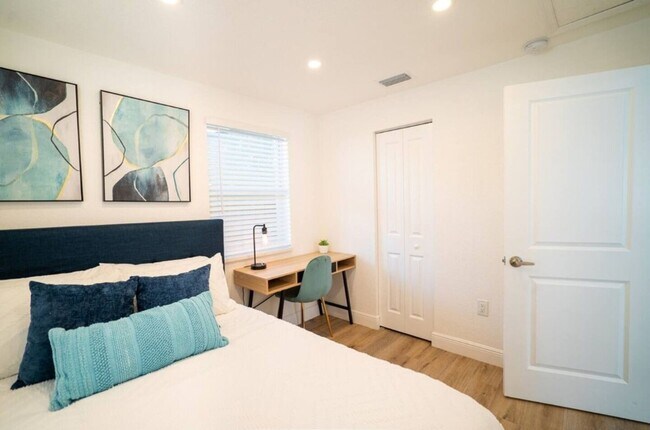 Building Photo - Beautiful New constriction Near Madera Beach