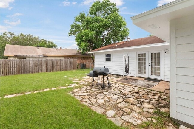 Building Photo - 2502 Waterwood Ln