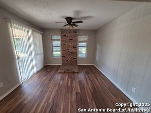 Building Photo - 205 Maple Dr