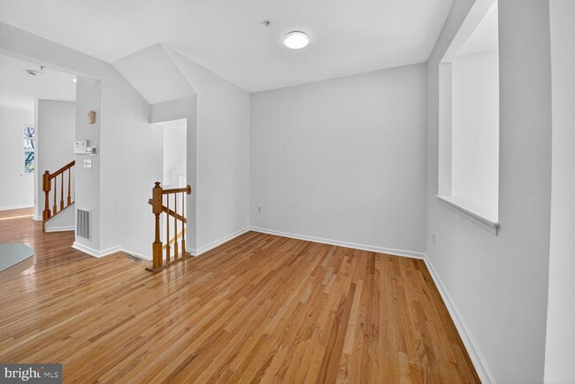 Primary Photo - 1700 Peach Blossom Ct