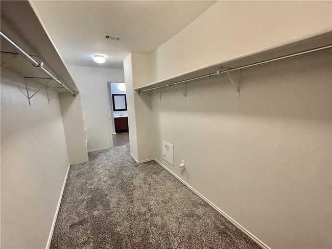Building Photo - 608 Trail Dust Dr