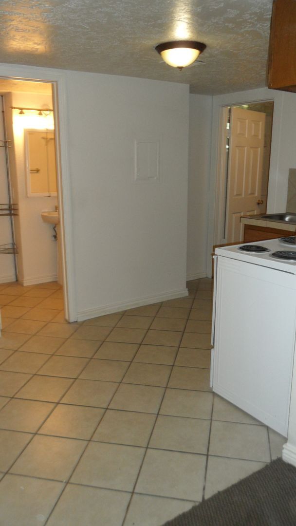 Building Photo - 1121 15th St