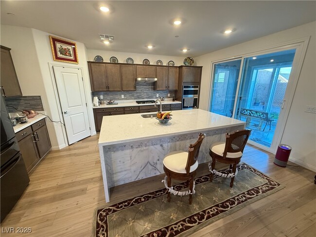 Building Photo - 10842 Gentle Crst Ave