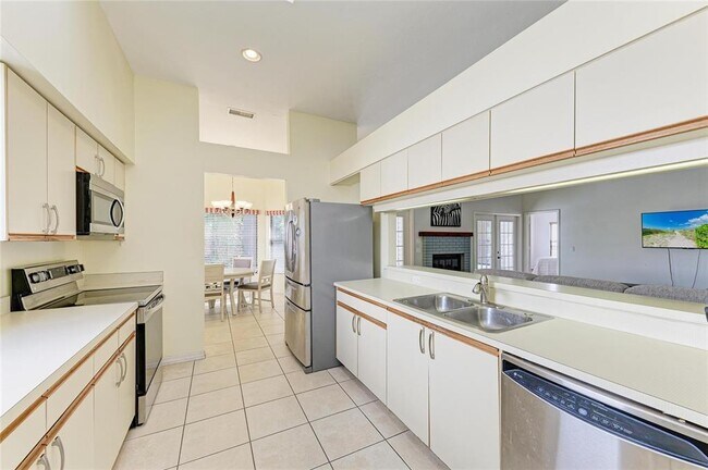 Building Photo - 5045 82nd Way E