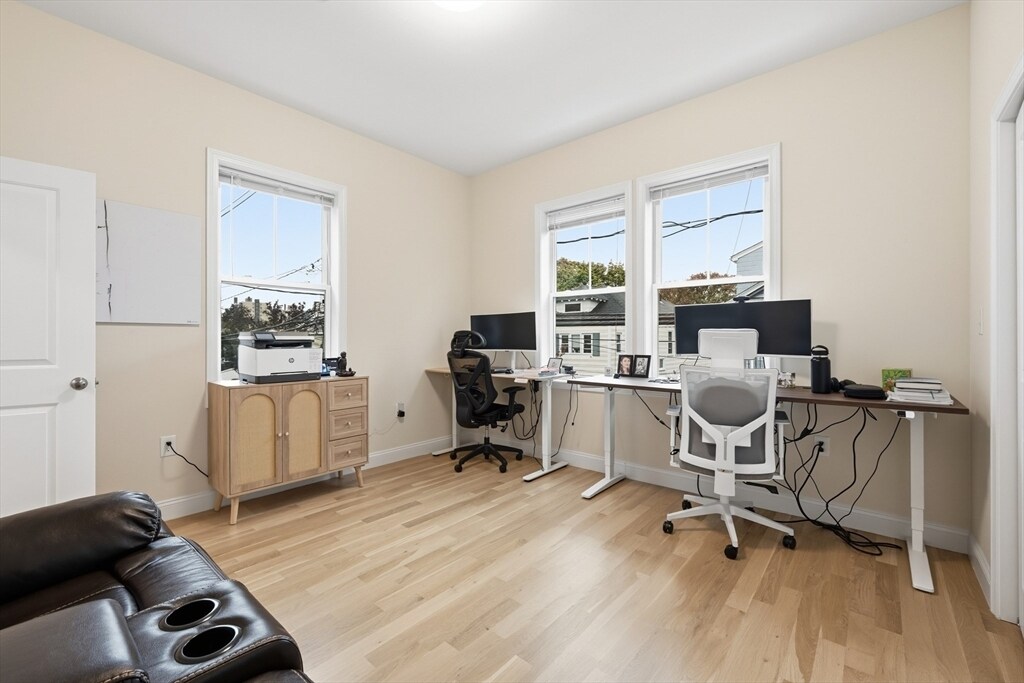 Building Photo - 77 North St