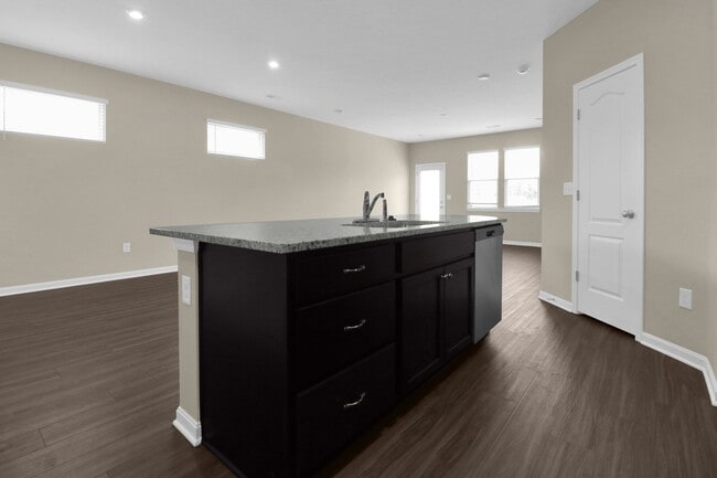 Building Photo - 40 Oldham Ct