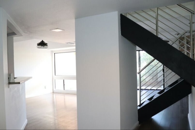 Front Entry - 3030 N Hayden Rd
