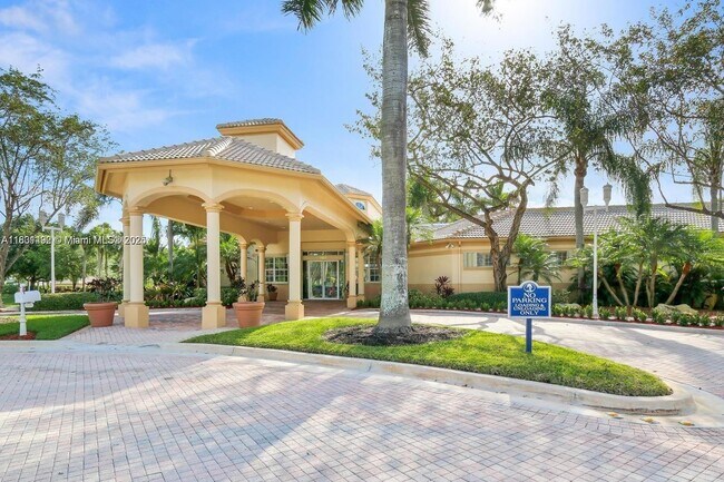 Building Photo - 677 NW 170th Terrace