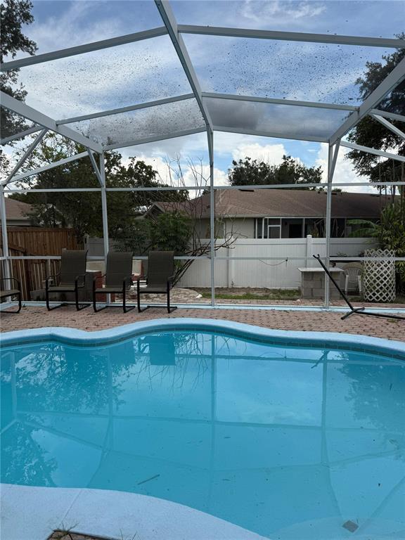 Building Photo - 14235 Sun Bay Dr