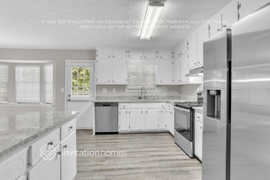 Building Photo - 5003 Cross Ct SW