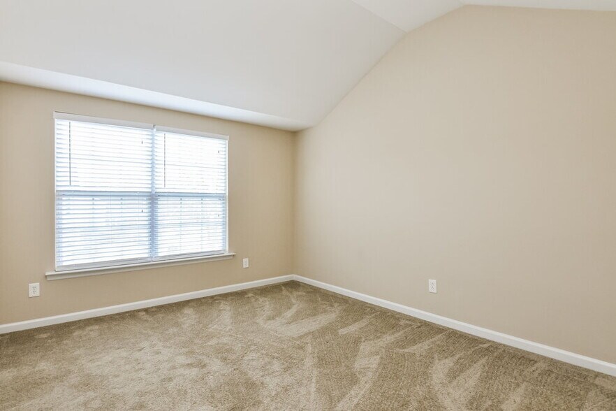 Building Photo - 820 Willow Bay Dr