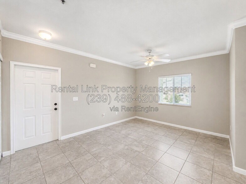 Building Photo - 13100 Bella Casa Cir