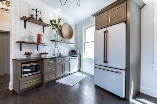 Building Photo - 101 N Rose St