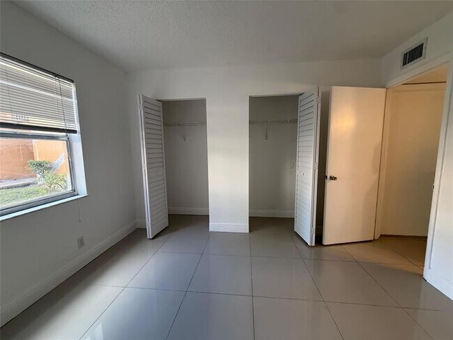 Building Photo - 18101 NW 68th Ave