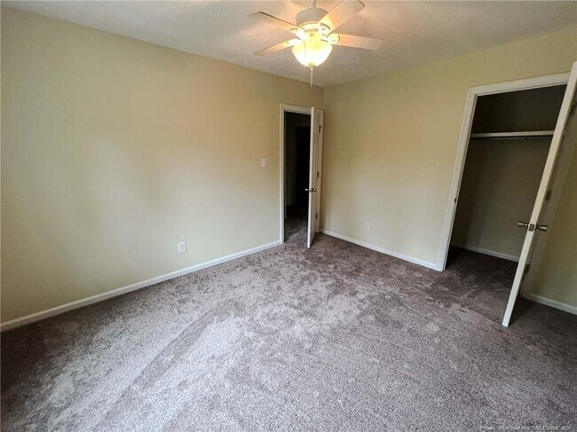 Building Photo - 544 Hilliard Dr