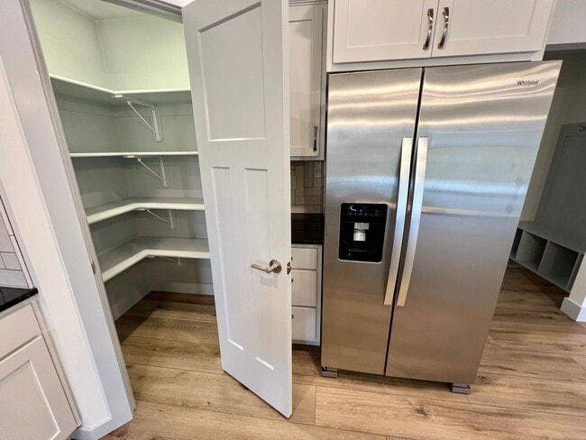 Building Photo - Brand New 3 Bed 2 Bath Duplex in East Manhattan!