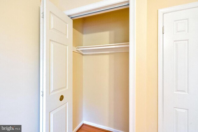 Building Photo - 11633 Pleasant Meadow Dr