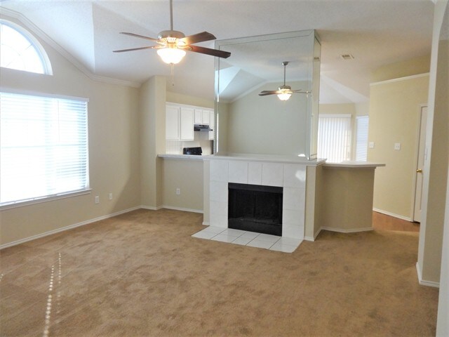 Building Photo - 649 Babbling Brook Dr