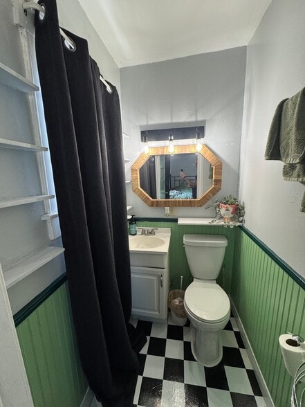 Building Photo - 328 Manhattan Ave