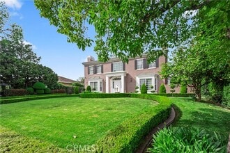 Building Photo - 1117 Encanto Dr