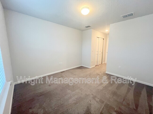 Building Photo - 31332 Amberview Bnd