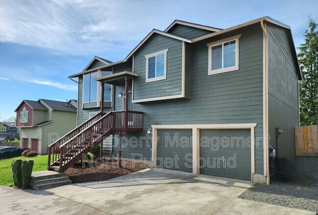 Building Photo - 7209 31st Pl NE