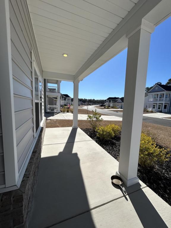 Building Photo - 748 Isle Verde Dr