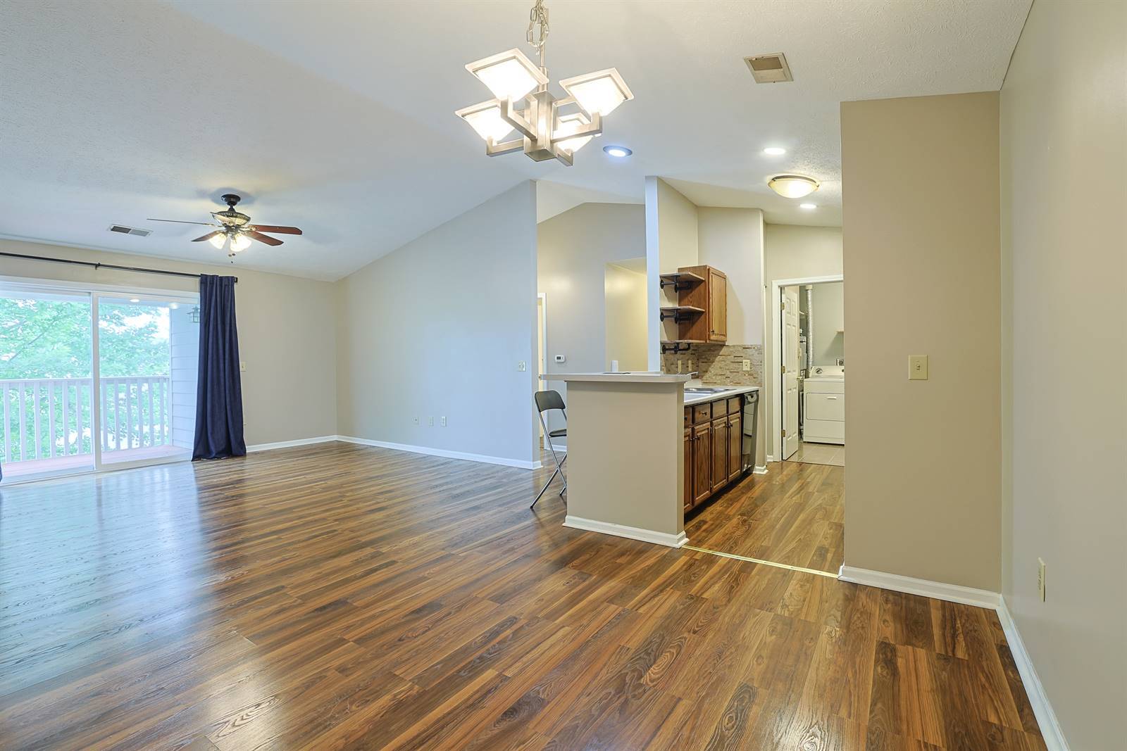 Building Photo - 6635 Brigham Sq