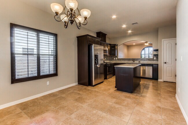 Building Photo - Home For Rent - Beautiful 4 Bedroom Home in Tierra Del Este Subdivision w/ Refrigerated Air!