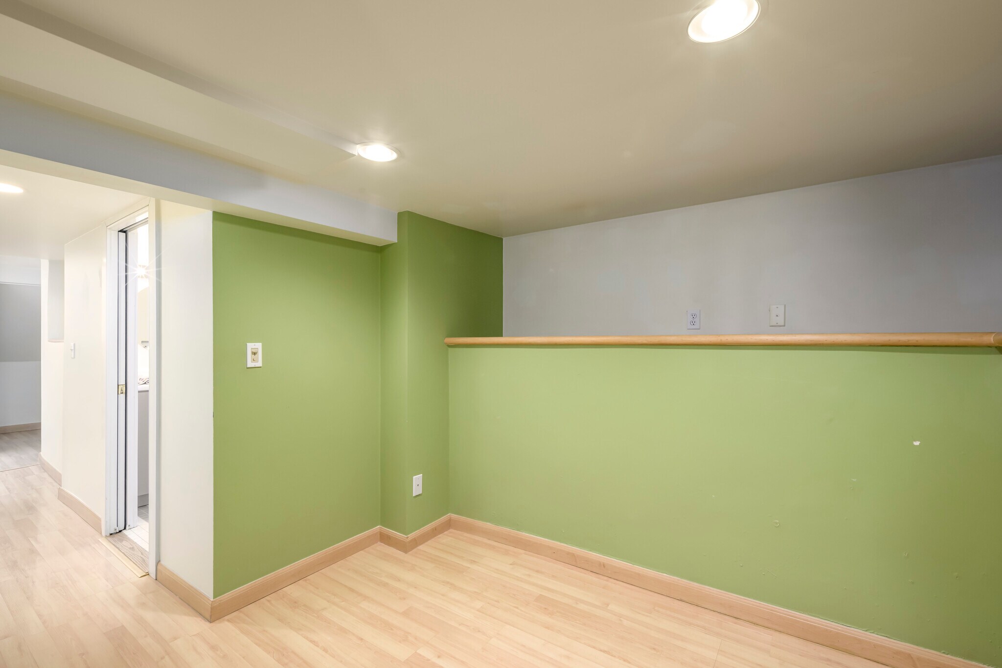 Building Photo - 1835 S 1700 E