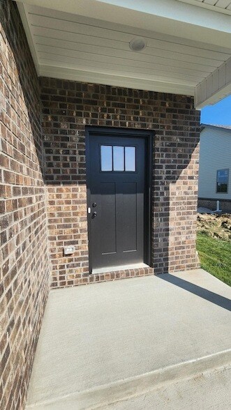Building Photo - 929 Olympic Ct