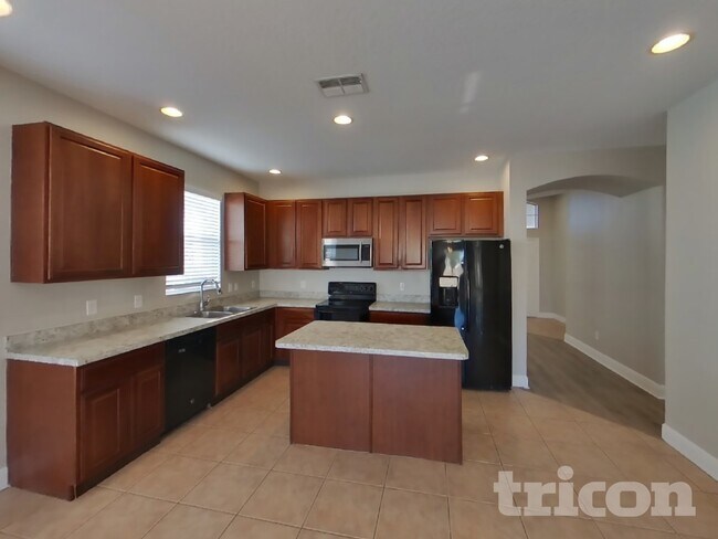 Building Photo - 8505 Pinetop Ridge Ln