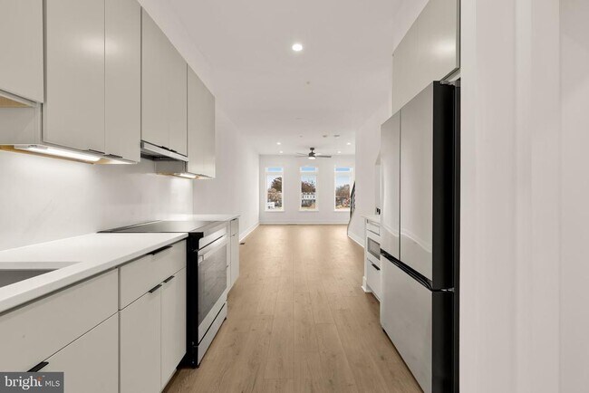 Building Photo - 2608 Olmsted Ct NW