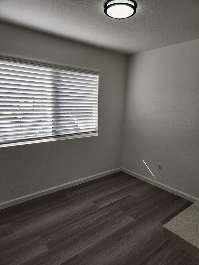 Building Photo - 775 Benicia Dr