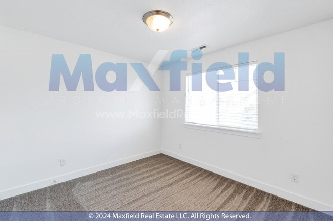 Building Photo - Small Pet Friendly - Lehi Townhome 3 BD 3 BA 2 GA