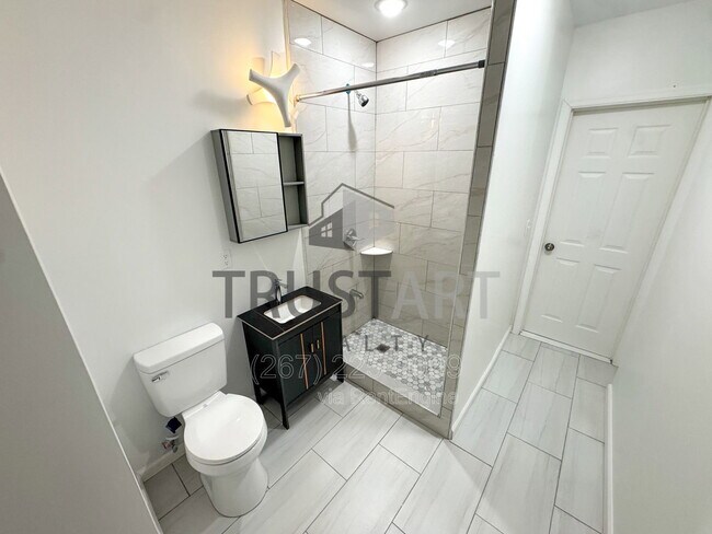 Building Photo - 2317 N 15th St