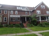 Building Photo - 1074 Priestley Ave