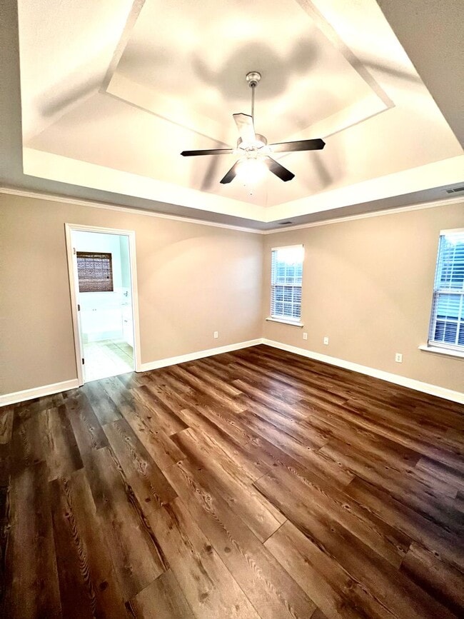 Building Photo - 702 Wickham Dr
