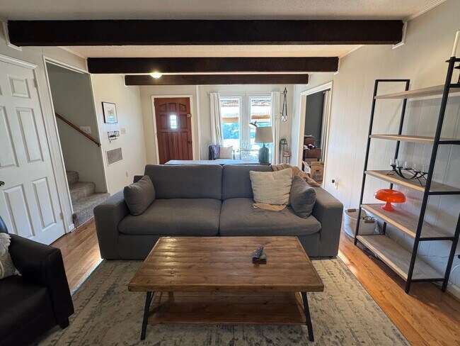 Building Photo - 409 Crosscreek Cir