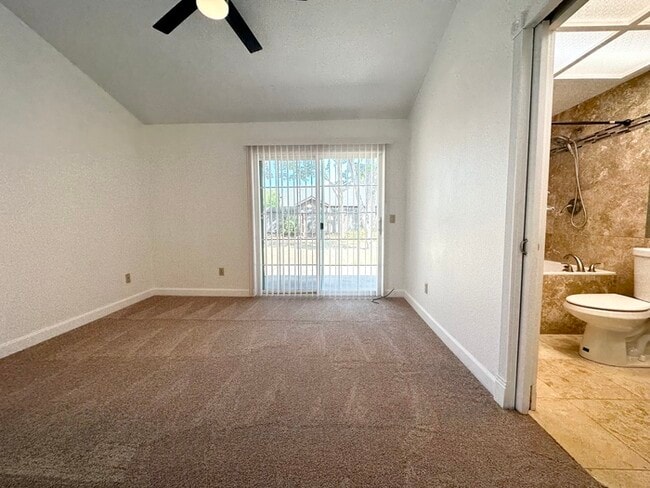 Building Photo - Beautifully Updated Home in Citrus Heights!