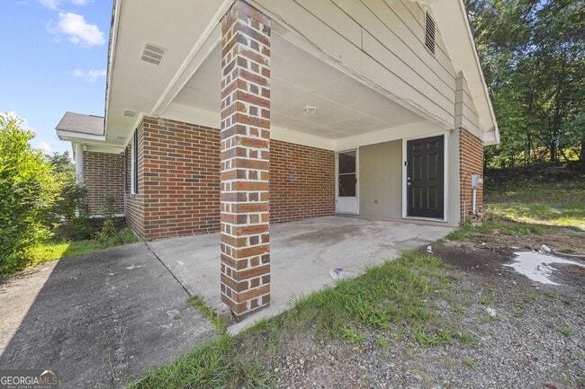 Building Photo - 2260 Arrowwood Dr