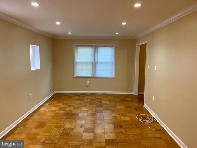 Building Photo - 2811 Atlanta Dr