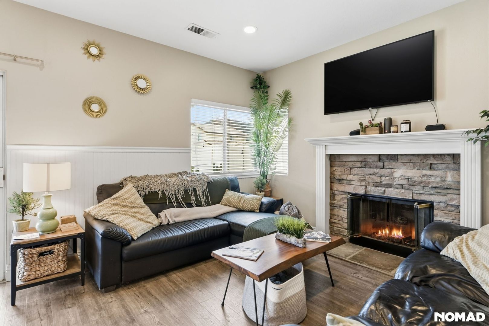 Building Photo - 44873 Rein Ct