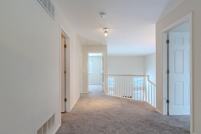 Building Photo - 1033 Key Largo Dr