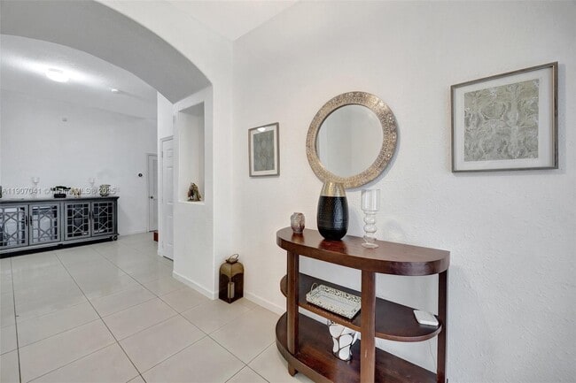 Building Photo - 10420 SW 229th Ln