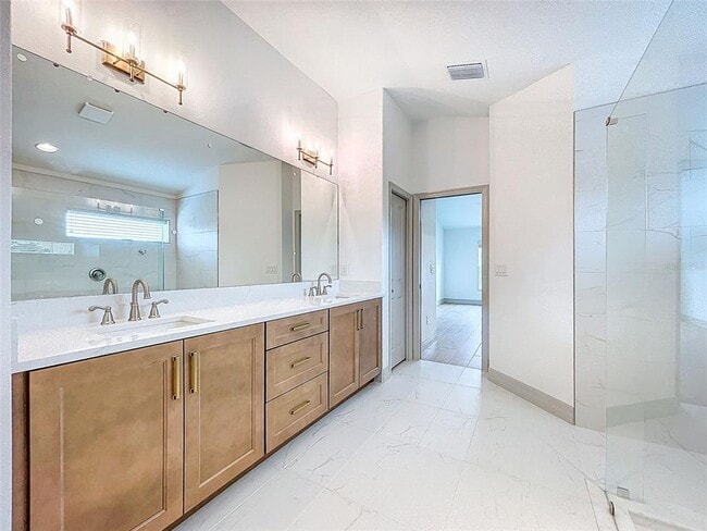 Building Photo - 4811 Cypress Clb Pl